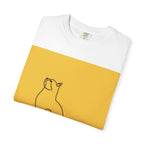Minimalist Cat Line Art Unisex T-shirt - Perfect Gift for Animal Lovers